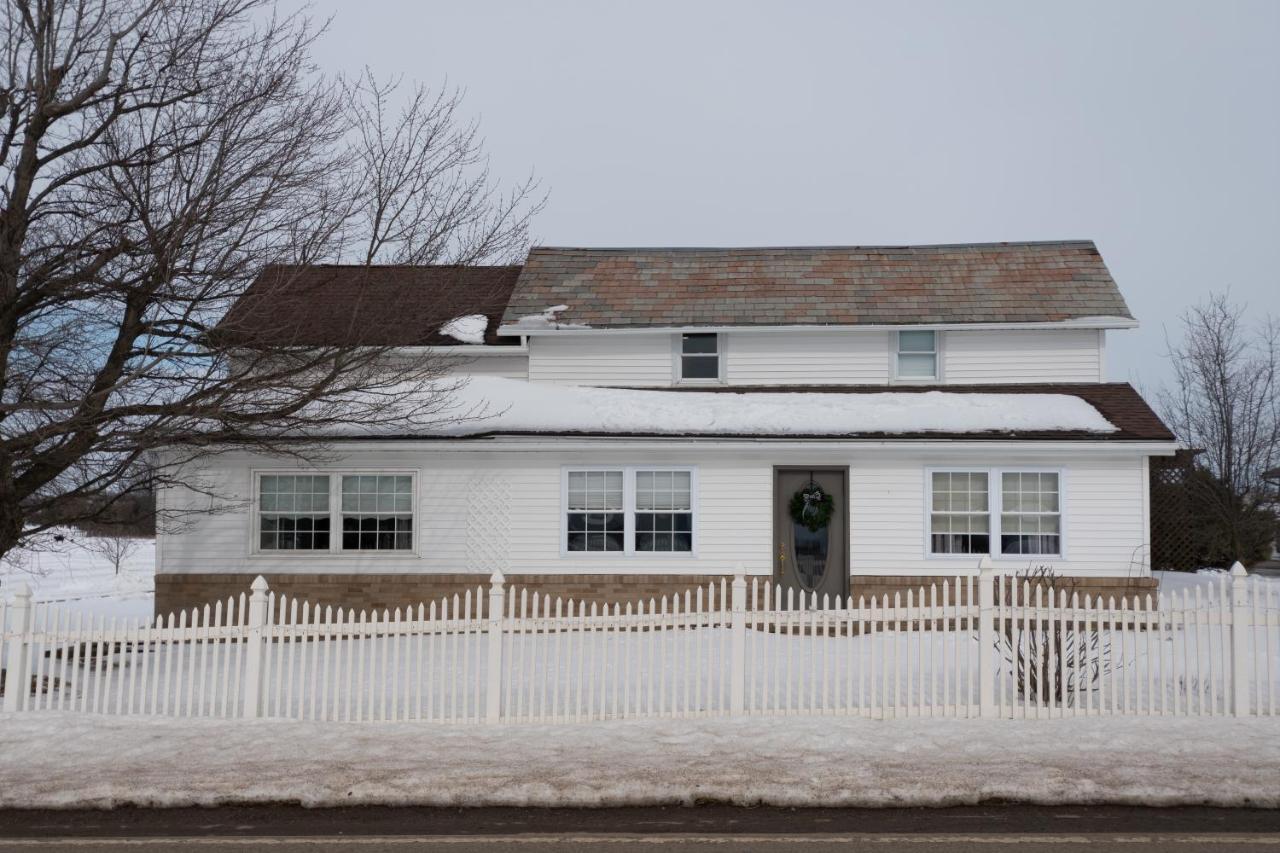 Villa Weaver Ridge Manor Millersburg Exterior foto